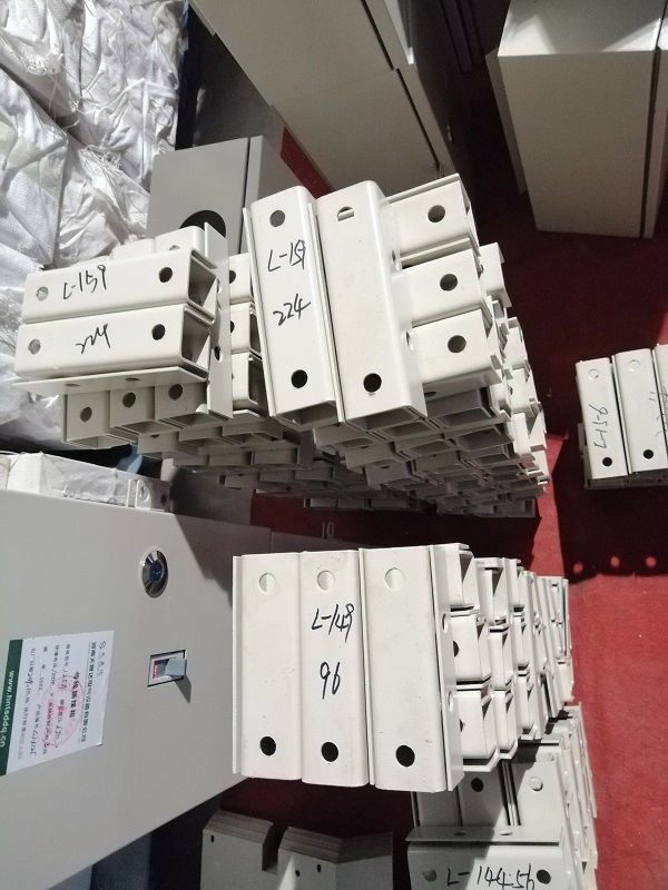 安裝密集型樱桃视频污视频電氣設備 要對產品進行了解